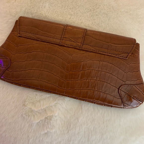 New York & Company clutch - Picture 3 of 6